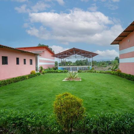 فندق Mahalakshmi Agro Tourism Poinad المظهر الخارجي الصورة
