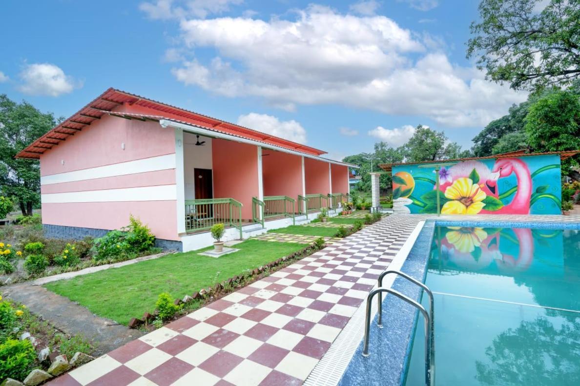فندق Mahalakshmi Agro Tourism Poinad المظهر الخارجي الصورة